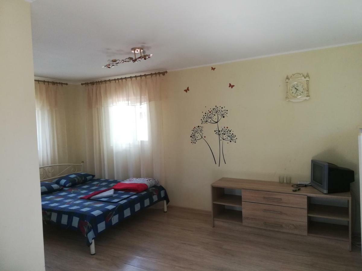 Apartments Kamanina Street Odesa Exterior photo